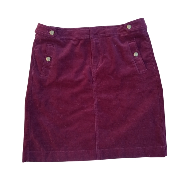 Talbots Maroon Corduroy Skirt W/ Brass Colored Buttons Size 10 - Picture 2 of 9